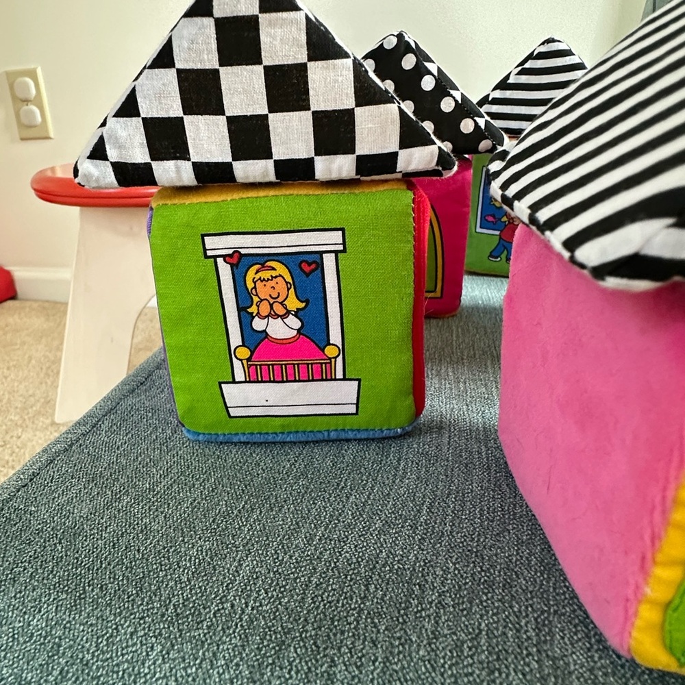 Vibrant Soft Block Set with Patterns - Picture 5 of 6